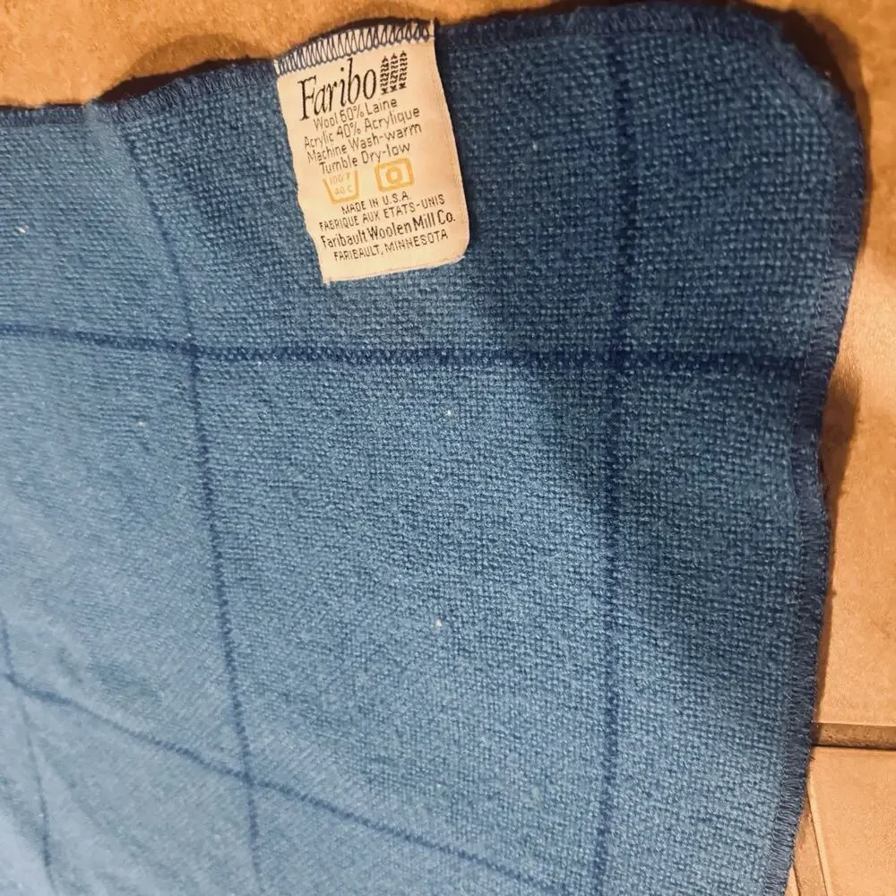 Vintage Faribo Wool blend Blanket Blue check Faribault Minnesota USA 47”x40”